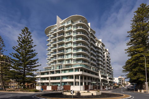 Oaks Glenelg Liberty Suites - Holiday Jervis Bay 0