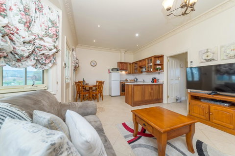 Barossa Vineyard Cottages - Holiday Jervis Bay 16