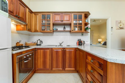 Barossa Vineyard Cottages - Holiday Jervis Bay 15