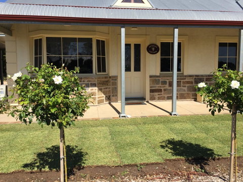Barossa Vineyard Cottages - Holiday Jervis Bay 44