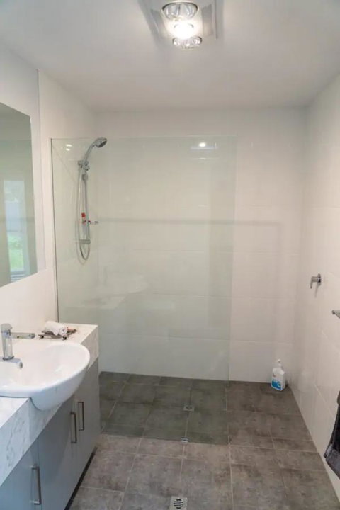 Gawler Townhouse 3 Bedroom - Holiday Jervis Bay 19