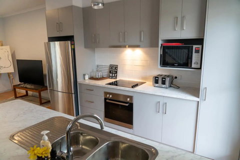 Gawler Townhouse 3 Bedroom - Holiday Jervis Bay 2