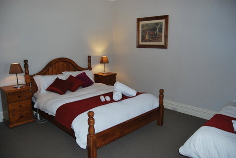 Jacaranda Cottage - Holiday Jervis Bay 7