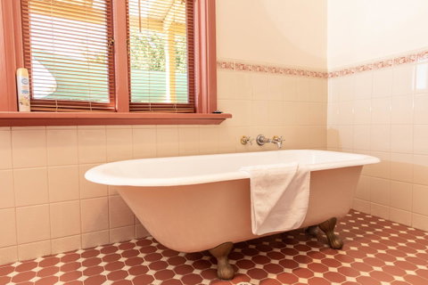 Rivergum Cottages Gawler Barossa Region - Holiday Jervis Bay 4