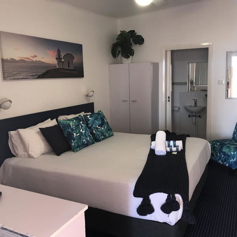 OCEAN BREEZE MOTEL - Holiday Jervis Bay 2