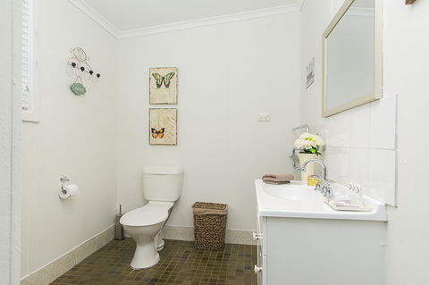 Stoneleigh Cottage Bed And Breakfast - Holiday Jervis Bay 10