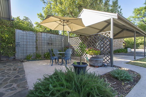 Stoneleigh Cottage Bed And Breakfast - Holiday Jervis Bay 14