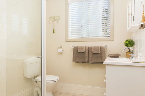 Stoneleigh Cottage Bed And Breakfast - Holiday Jervis Bay 5
