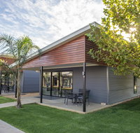 Paringa Resort - Holiday Jervis Bay