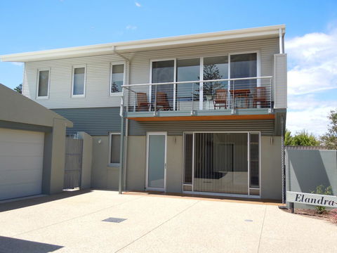 Elandra Holiday Home - Holiday Jervis Bay 0