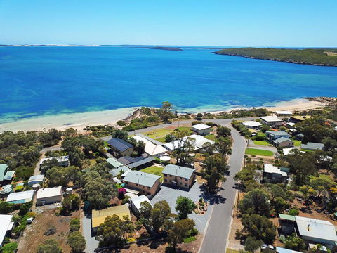 Longbeach Apartments - Holiday Jervis Bay 1