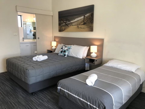 Robetown Motor Inn & Apartments - Holiday Jervis Bay 11