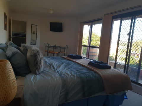 Barossa Valley Studio - Holiday Jervis Bay 14
