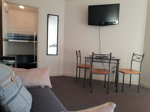 Barossa Valley Studio - Holiday Jervis Bay 18