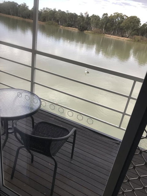 Murray River Queen - Holiday Jervis Bay 1