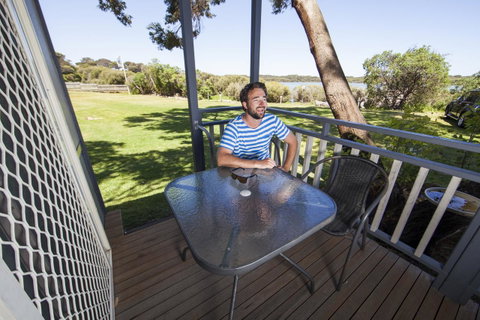 Lakeside Tourist Park - Holiday Jervis Bay 0