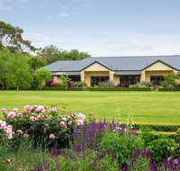 The Barn Accommodation - Holiday Jervis Bay