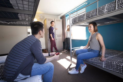 YHA Adelaide Central - Holiday Jervis Bay 16