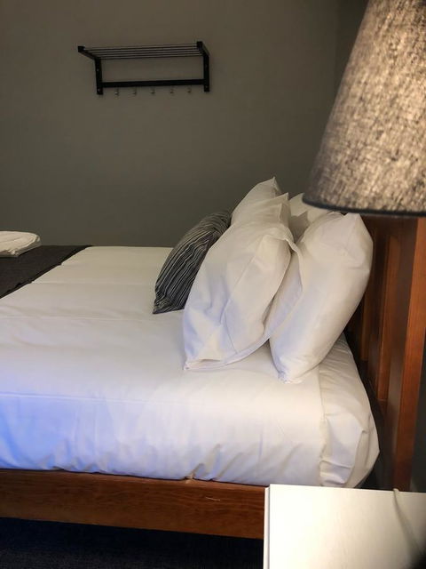 Cornwall Hotel - Holiday Jervis Bay 9