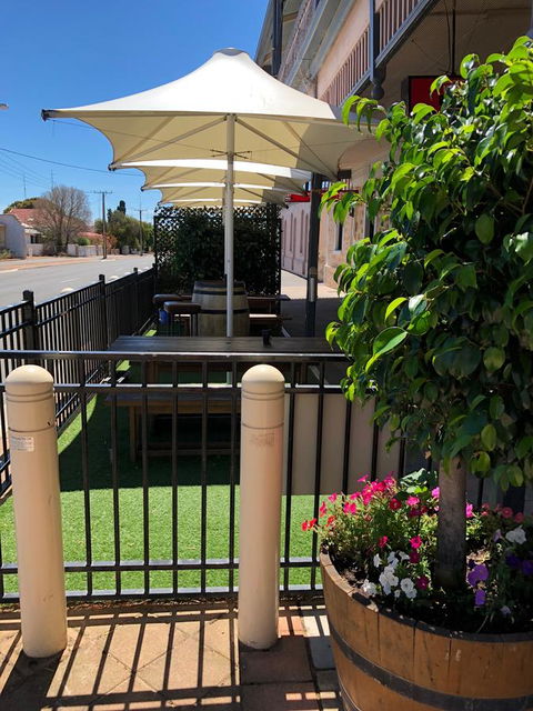 Cornwall Hotel - Holiday Jervis Bay 2