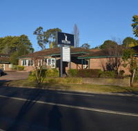 Deer Park Motor Inn - Holiday Jervis Bay