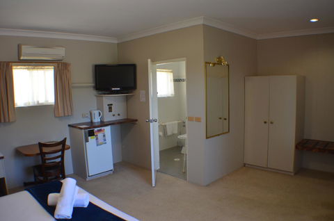 Deer Park Motor Inn Armidale - Holiday Jervis Bay 34