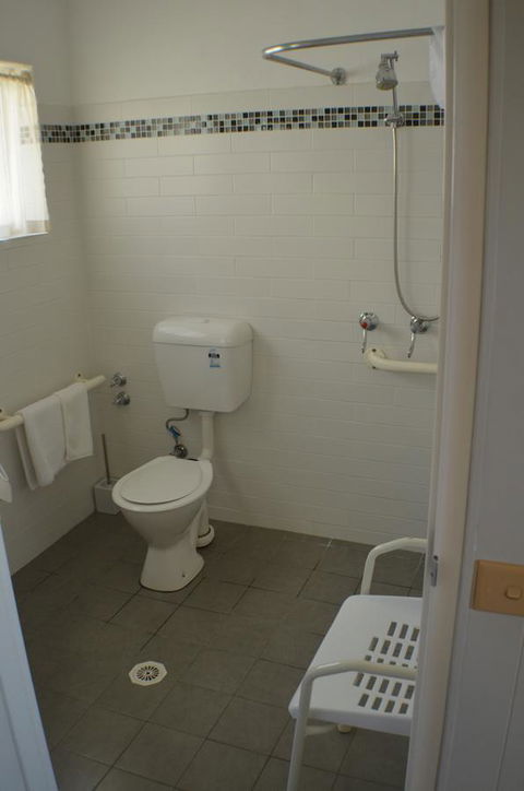Deer Park Motor Inn Armidale - Holiday Jervis Bay 36
