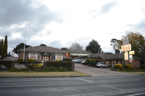 Deer Park Motor Inn Armidale - Holiday Jervis Bay 18