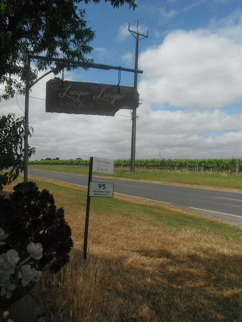 Linger Longer Vineyard - Holiday Jervis Bay 19