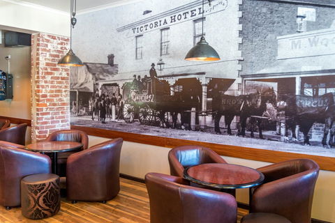 Victoria Hotel Strathalbyn - Holiday Jervis Bay 23