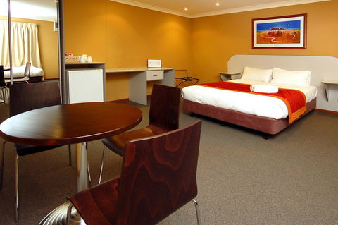 Victoria Hotel Strathalbyn - Holiday Jervis Bay 3