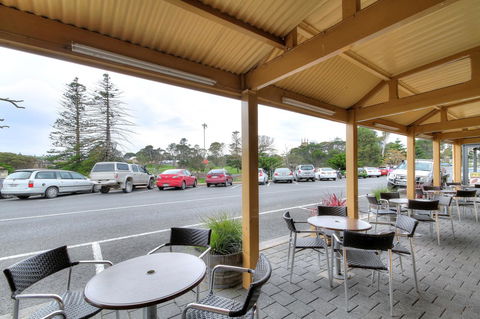Victoria Hotel Strathalbyn - Holiday Jervis Bay 14