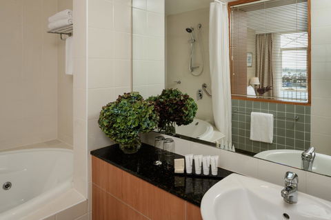 Rydges Newcastle - Holiday Jervis Bay 15