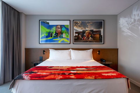 The Adnate Perth - Art Series - Holiday Jervis Bay 16