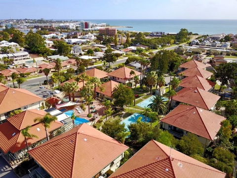 Mandurah Family Resort - Holiday Jervis Bay 0