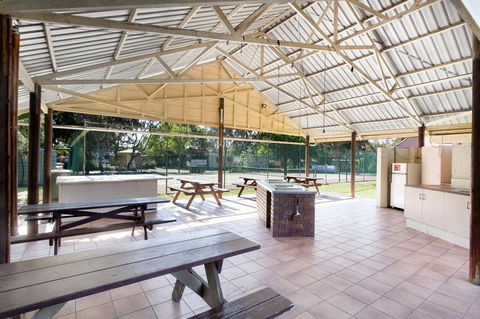 Armidale Tourist Park - Holiday Jervis Bay 23