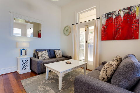 Cottesloe Beach House I - Holiday Jervis Bay 10