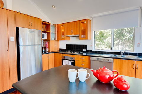Cottesloe Beach House I - Holiday Jervis Bay 6
