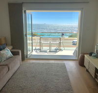 Cottesloe Beachfront Ocean View Apartment - Holiday Jervis Bay