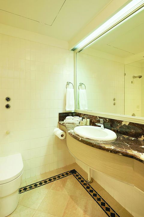 Parmelia Hilton Perth - Holiday Jervis Bay 34