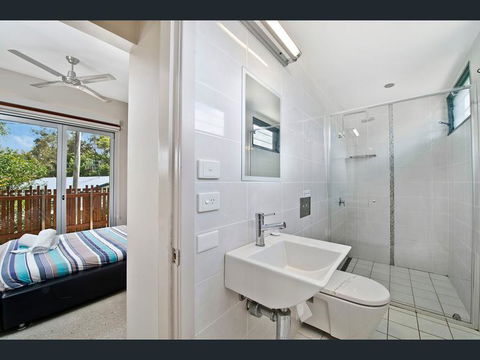 Crescent Head Spa Villa - Holiday Jervis Bay 5
