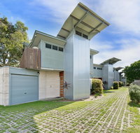 Sun Worship Eco Villas - Holiday Jervis Bay