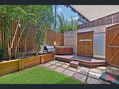 Crescent Head Spa Villa - Holiday Jervis Bay 11