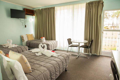 Kempsey Rose Motor Inn - Holiday Jervis Bay 8
