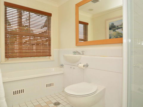 Villa Executive 2br Cypress DS Located Within Cypress Lakes Resort - Holiday Jervis Bay 12
