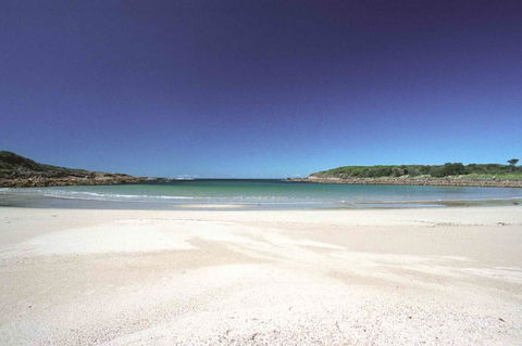 On The Beach Getaway - Holiday Jervis Bay 14