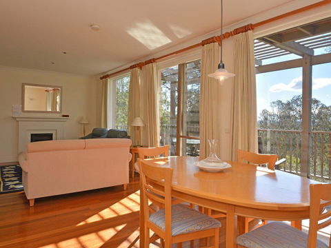 Villa 2br Prosecco Villa Located Within Cypress Lakes Resort - Holiday Jervis Bay 5