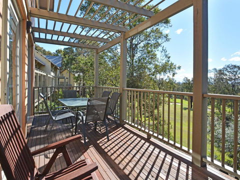 Villa 2br Prosecco Villa Located Within Cypress Lakes Resort - Holiday Jervis Bay 0