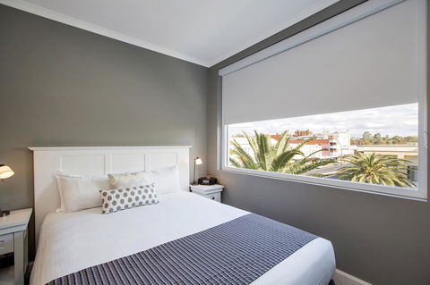 CH Boutique Hotel & Apartments, Ascend Hotel Collection - Holiday Jervis Bay 26