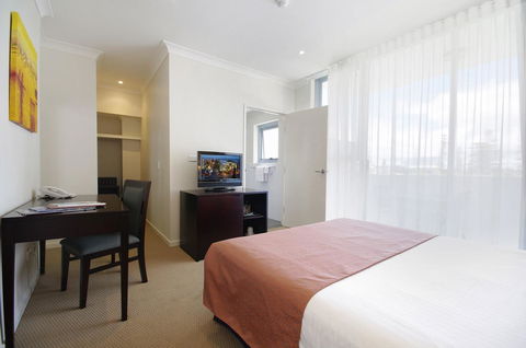 Macquarie Waters Boutique Apartment Hotel - Holiday Jervis Bay 21